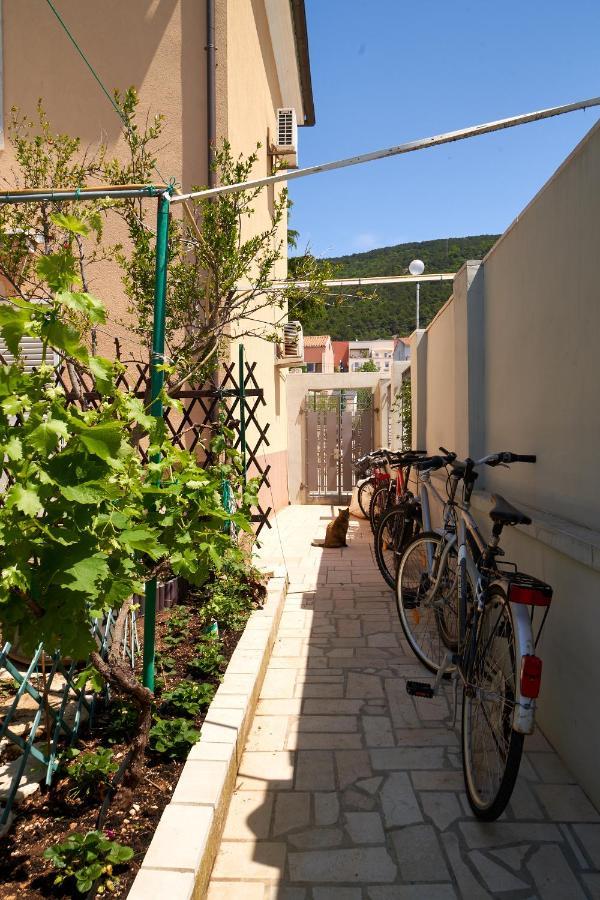 קרס Apartments Nives מראה חיצוני תמונה