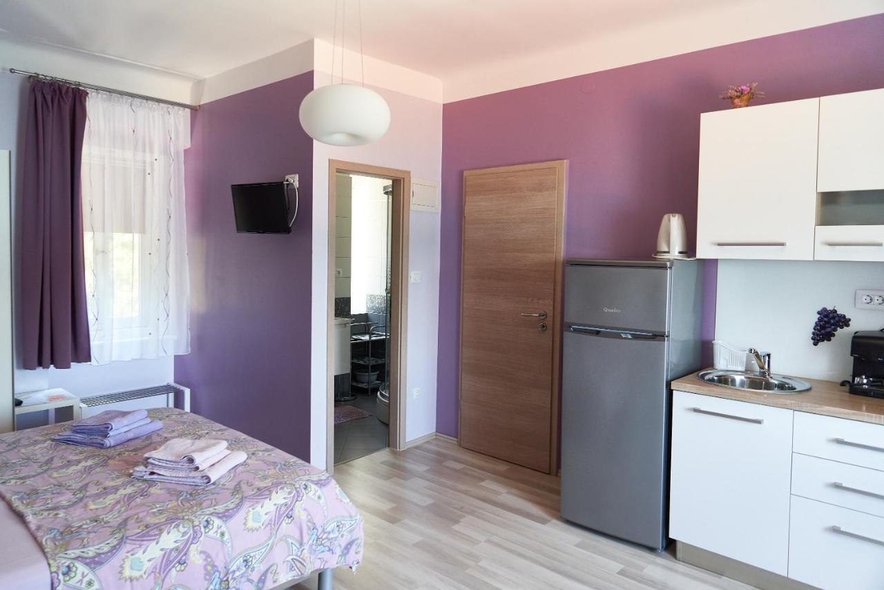 קרס Apartments Nives מראה חיצוני תמונה
